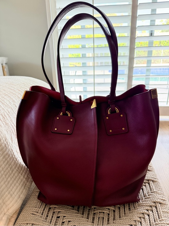 Chloe Handbags - Chloe Vick tote medium burnt mahogany excellent condition